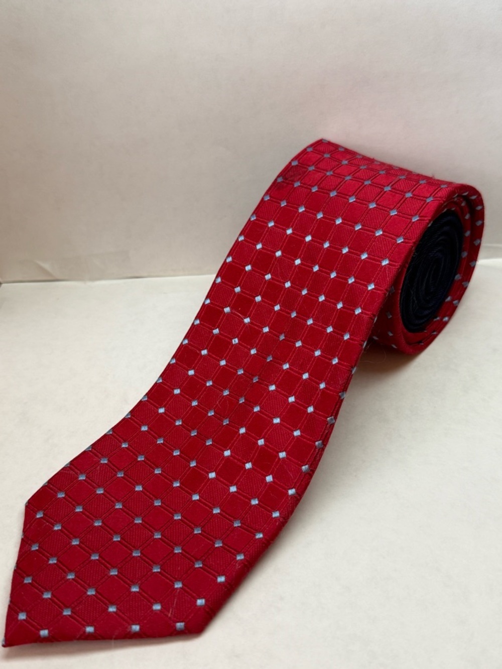 Tommy Hilfiger Red Geometric Dot 100% Silk Tie